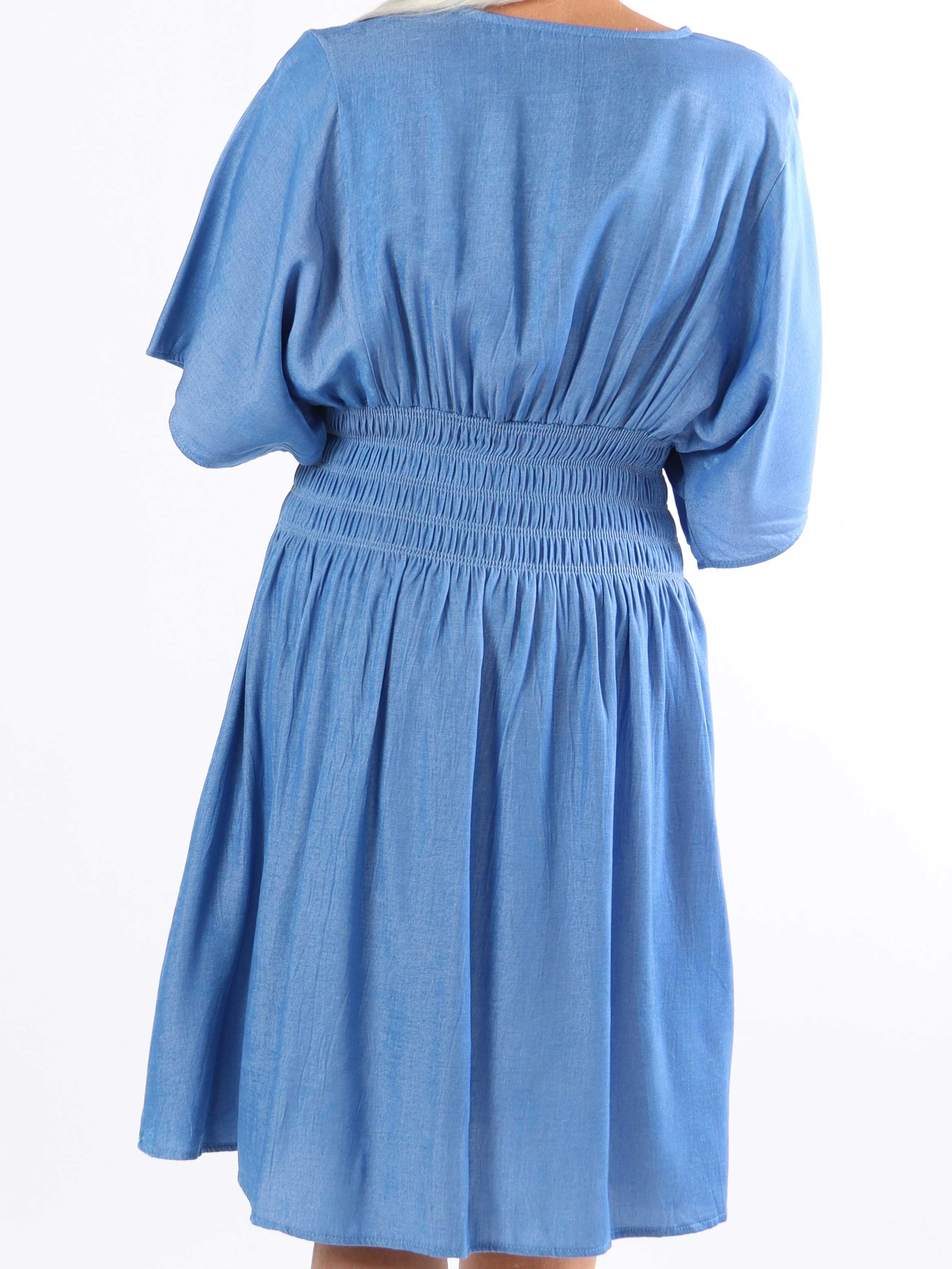 Pams Denim Short - Plus size-klänning med smock under bröstet